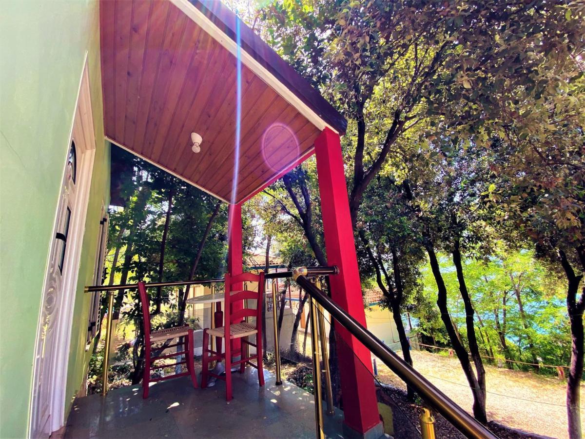 Ramo'S Green Beachside Retreat - Cozy 2 Bedroom Home Vlore Ngoại thất bức ảnh