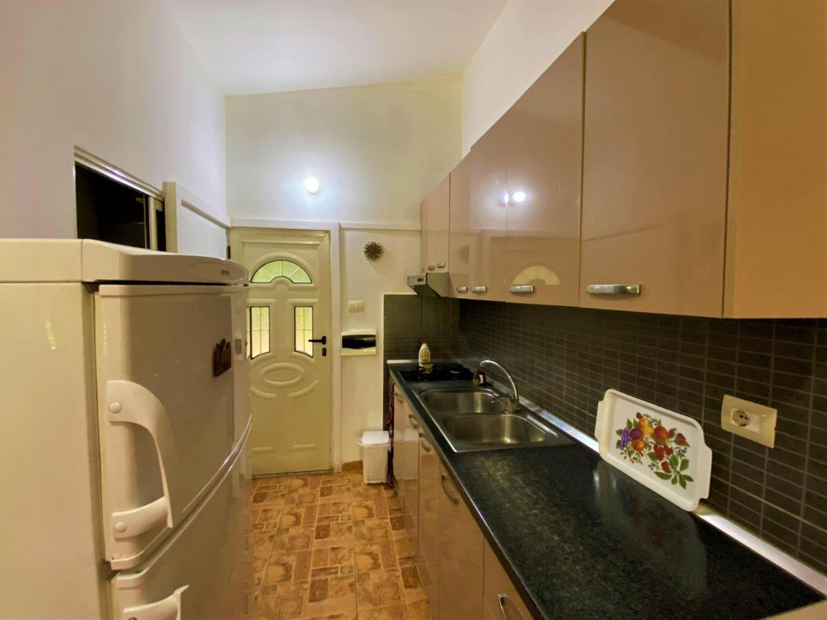 Ramo'S Green Beachside Retreat - Cozy 2 Bedroom Home Vlore Ngoại thất bức ảnh